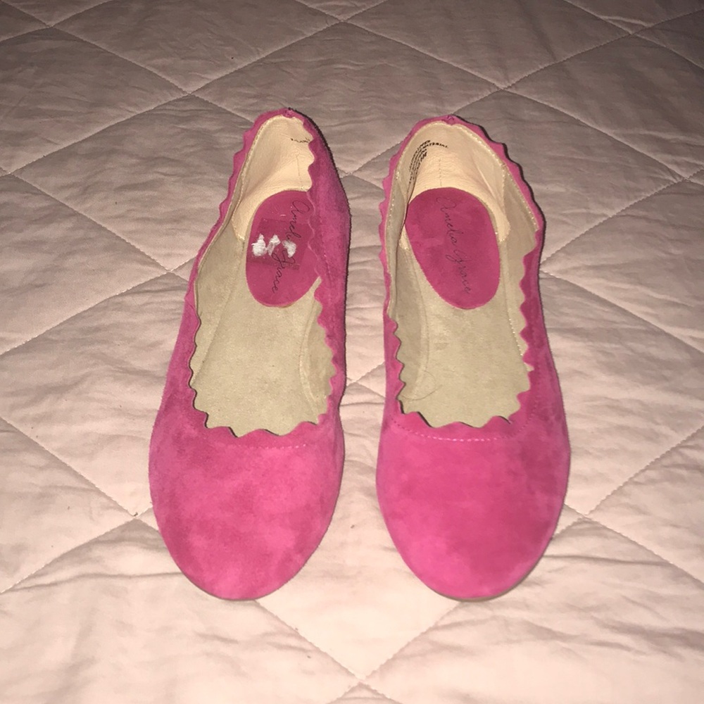 BRAND NEW PINK VELVET FLATS!